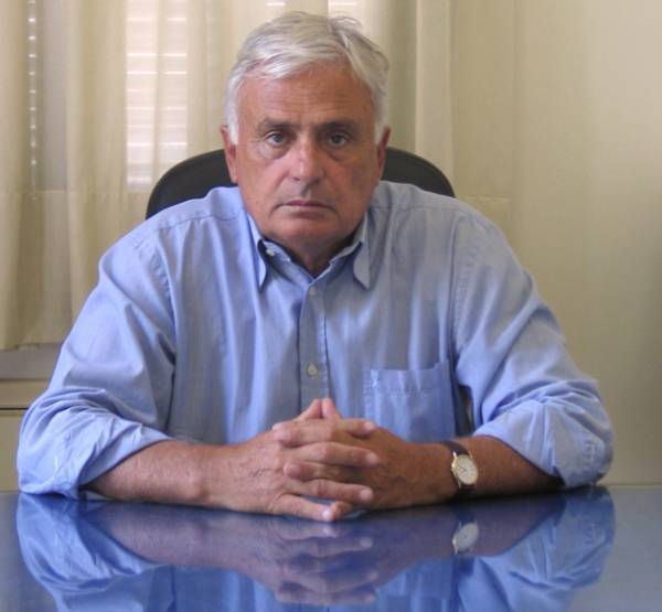 Δημήτρης Μανιάτης: Παραμένουμε στο χείλος του γκρεμού