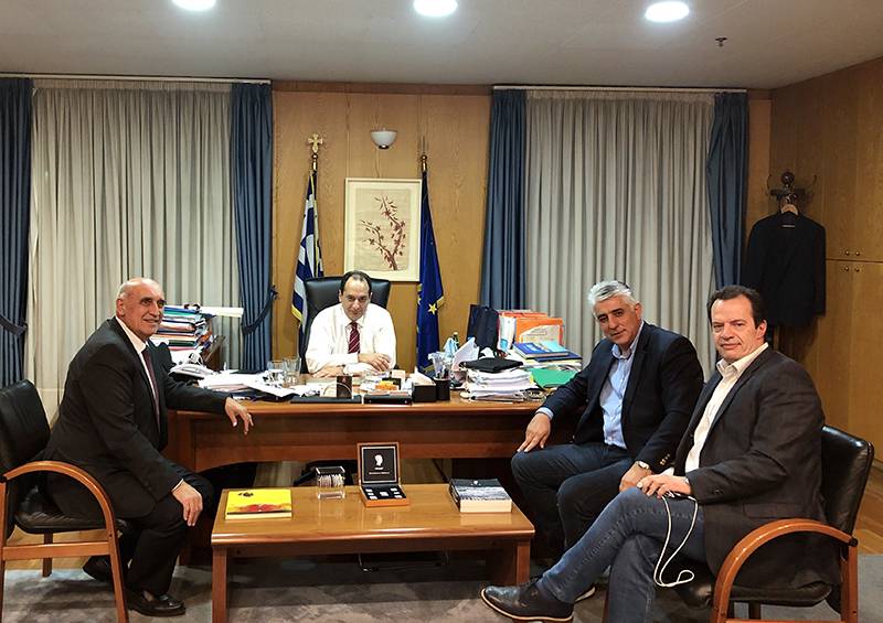 Πίεση στην κυβέρνηση για Καλαμάτα - Ριζόμυλος - Πύλος - Μεθώνη και αεροδρόμιο