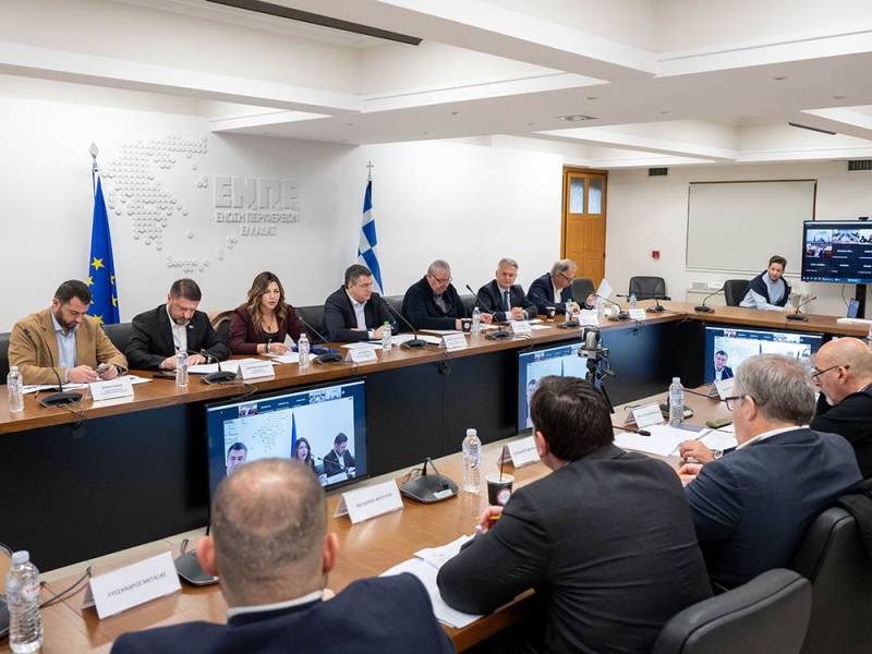 Πτωχός στη συνεδρίαση της ΕΝΠΕ: “Από τα μεγαλύτερα προβλήματα το δημογραφικό”