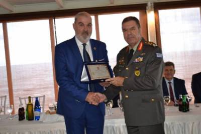 Παραμένει Αρχηγός ΓΕΣ ο Φιλιατρινός αντιστράτηγος Χαρ. Λαλούσης - Τα συγχαρητήρια από τον δήμαρχο Τριφυλίας