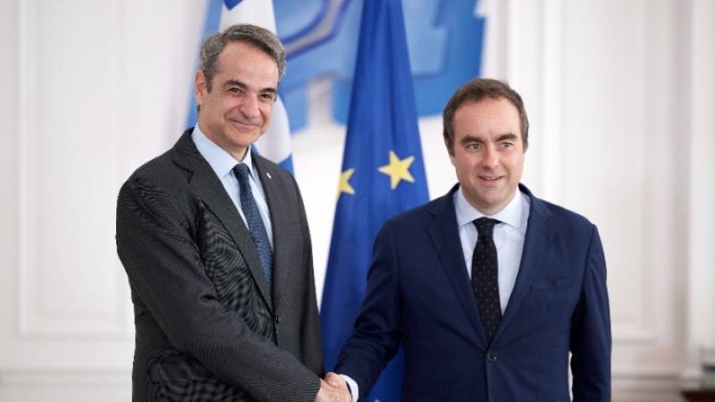 Μητσοτάκης: Πολύ σημαντική η στρατηγική σχέση μεταξύ Ελλάδας - Γαλλίας