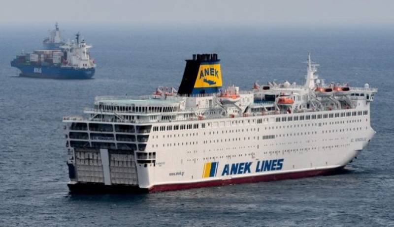 Μηχανική βλάβη στο "KPHTH II" - Με καθυστέρηση αναμένεται στο λιμάνι του Ηρακλείου