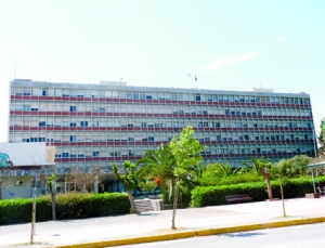 Δημόσιες υπηρεσίες αναζητούν κρατική στέγη: Περιζήτητο λόγω της  κρίσης το Διοικητήριο