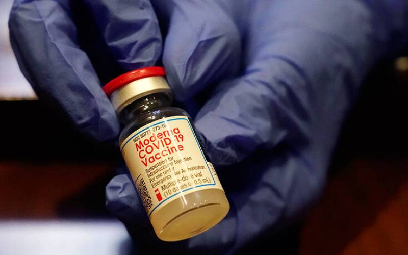 Θετική γνωμοδότηση από τον Ευρωπαϊκό Οργανισμό Φαρμάκων για το εμβόλιο της Moderna (βίντεο)