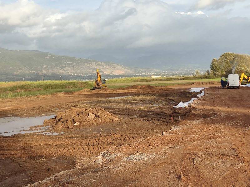 Παραμένουν οι εκκρεμότητες που καθυστερούν το Καλαμάτα - Μεθώνη 