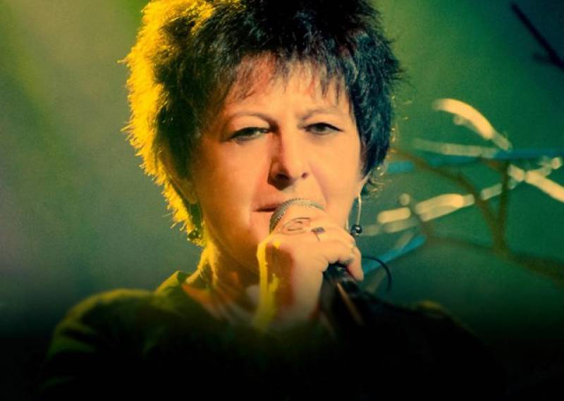 Συναυλία της Φωτεινής Βελεσιώτου στις “Αμμοθίνες”