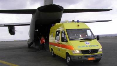 Αεροδιακομιδή για τη μεταφορά έξι παιδιών μεταναστών από το Χίο στην Αθήνα