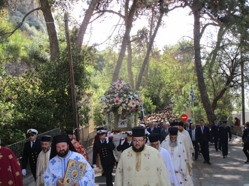 Η Κορώνη γιόρτασε την πολιούχο της Παναγία Ελεήστρια (βίντεο)