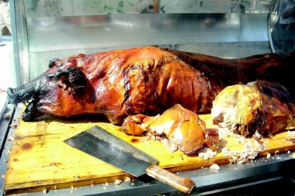 ΜΕ ΕΝΤΟΛΗ ΑΛΕΥΡΑ: Καθημερινοί έλεγχοι για πώληση γουρνοπούλας