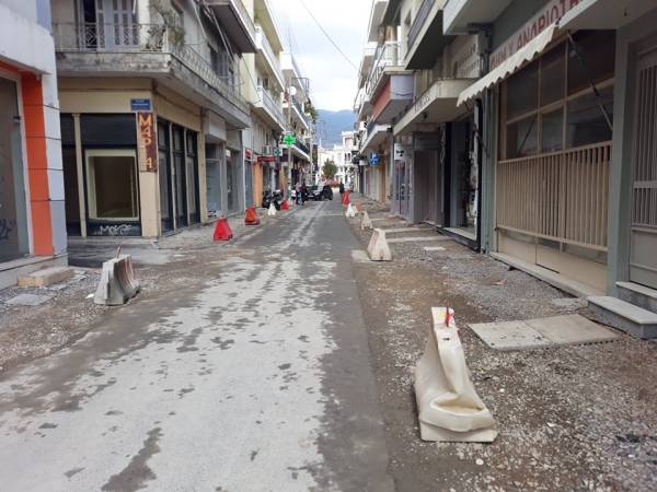 Καλαμάτα: Σταματημένα τα έργα σε Αναγνωσταρά, Υπαπαντή και Ναυαρίνου