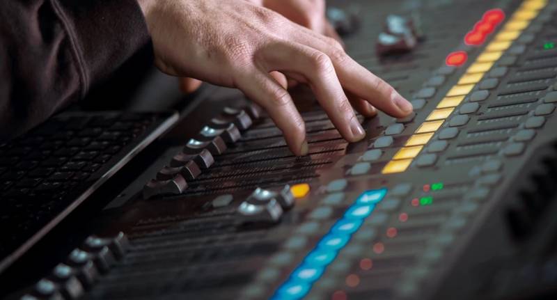 Δήμος Καλαμάτας: Πάνω από 177.000 ευρώ για ηχητική και φωτιστική κάλυψη εκδηλώσεων