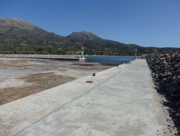 2 εκατ. ευρώ στο βρόντο για το αλιευτικό καταφύγιο Κοκκινιάς στον Λακωνικό Κόλπο