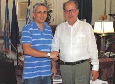 Ψάχνει «συνένοχο» για κατασχέσεις ο Νικάς και πετάει το γάντι στον Μάκαρη