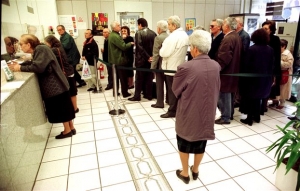 Καταγραφή συνταξιούχων του Δημοσίου στις τράπεζες