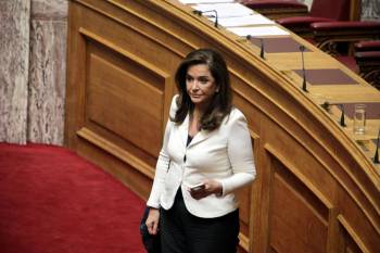Μπακογιάννη: &quot;Η χώρα χρειάζεται μια ισχυρή κεντροδεξιά&quot;