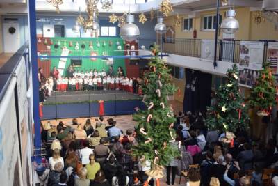 Χριστουγεννιάτικες γιορτές στα Εκπαιδευτήρια Μπουγά