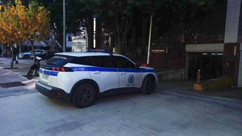 Διπλό φονικό στη Φοινικούντα: Στα δικαστήρια Καλαμάτας για να απολογηθεί ο ανιψιός