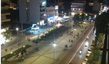 "Λευκή νύχτα" απόψε στην Καλαμάτα για ψώνια και... χαβαλέ