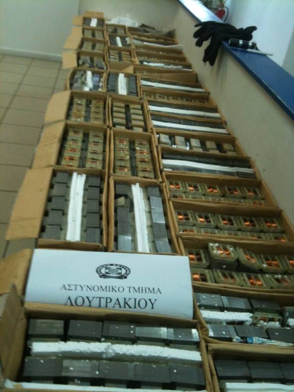 Κυνηγοί... μετάλλων με 1.218 μετασχηματιστές στην Κορινθία