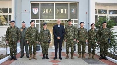 Δένδιας: Μεγάλη πρόοδος στην ανάπτυξη σταθμών παραγωγής μη επανδρωμένων αεροχημάτων