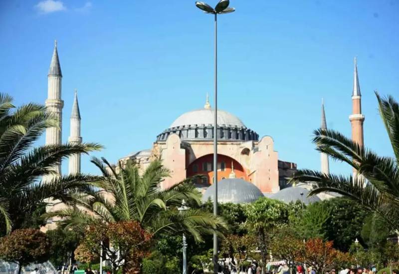 "Οι Έλληνες της Πόλης παλεύουν να διατηρήσουν την ταυτότητά τους" (βίντεο)