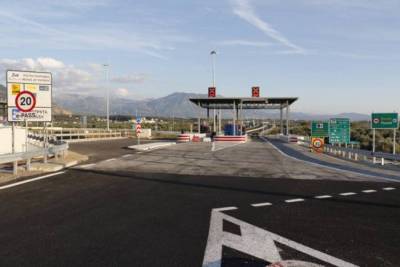 Κατάργηση των διοδίων ζητεί ο Φαββατάς