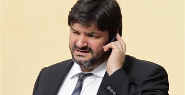 Κρανιδιώτης: Να παραιτηθεί όποιος διαφωνεί με συγκεκριμένες επιλογές