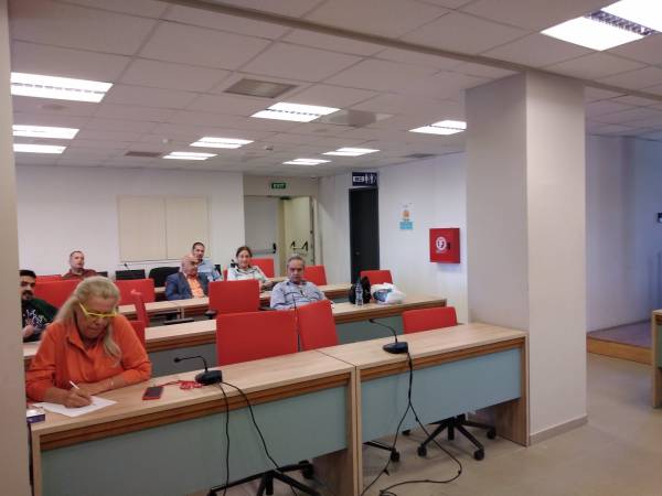 Σύσκεψη για προεκλογικά περίπτερα στην Καλαμάτα