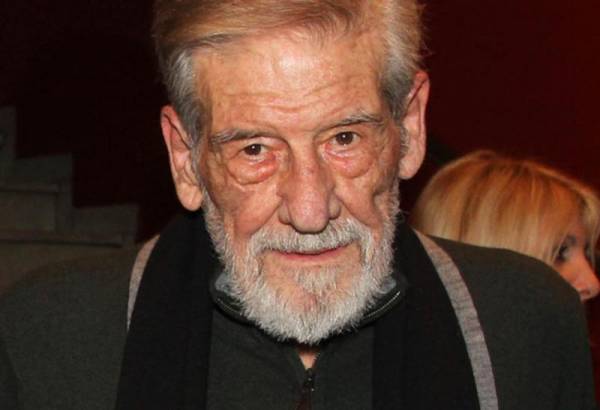 Πέθανε ο Γιάννης Βόγλης