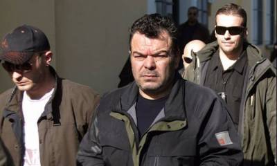 Νεκρός ο Βασίλης Στεφανάκος - Τον γάζωσαν με καλάσνικοφ στο Χαϊδάρι