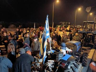 «Νέα Πελοπόννησος»: “Η περιφερειακή αρχή καταψήφισε τα αιτήματα των αγροτών”