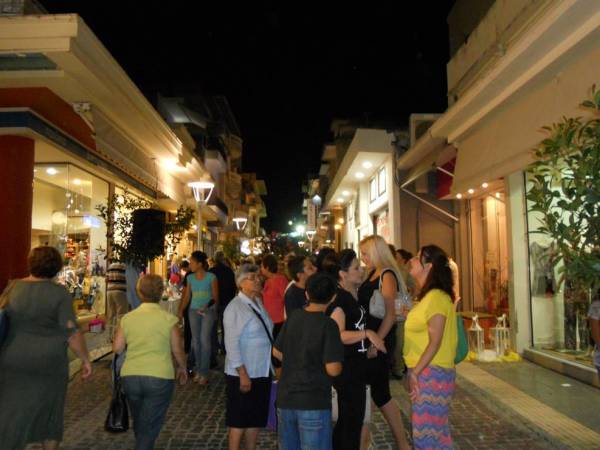 Γιορτάζει απόψε η αγορά της Μεσσήνης