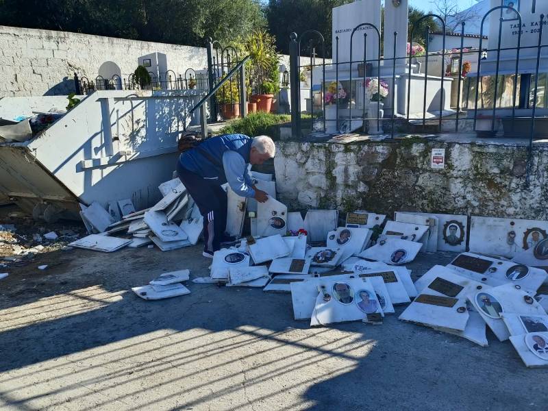 Νεκροταφείο Καλαμάτας: Αποκατάσταση των φωτογραφιών μετά τη θύελλα αντιδράσεων (βίντεο+φωτο)