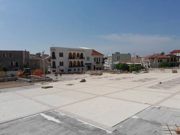 Στο 75% η ανάπλαση της πλατείας Υπαπαντής
