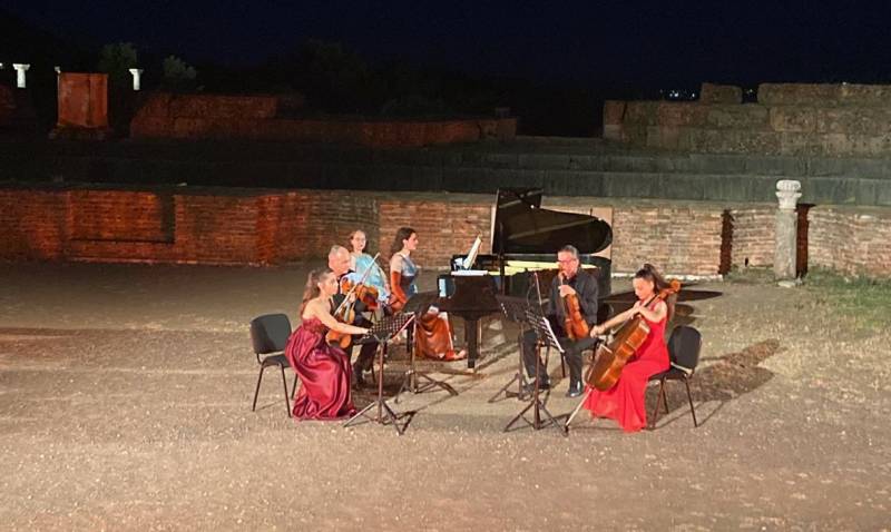 «Ακούμε τους Νέους 2023»: Εντυπωσιακή συναυλία στην Αρχαία Μεσσήνη