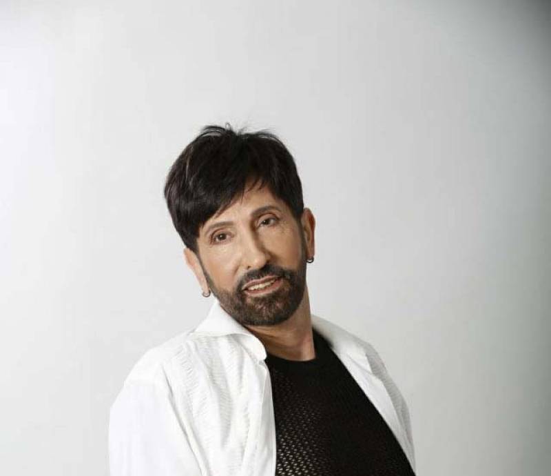 Ο χορογράφος Δημήτρης Παπάζογλου στην "Ε": “Η Καλαμάτα είναι μια πανέμορφη πόλη με υψηλή αισθητική”