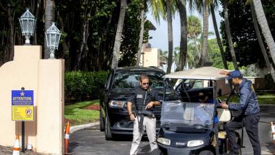 Υπουργείο Δικαιοσύνης ΗΠΑ: Ανοιχτό το ενδεχόμενο να απέκρυψε απόρρητα έγγραφα από το FBI ο Τραμπ