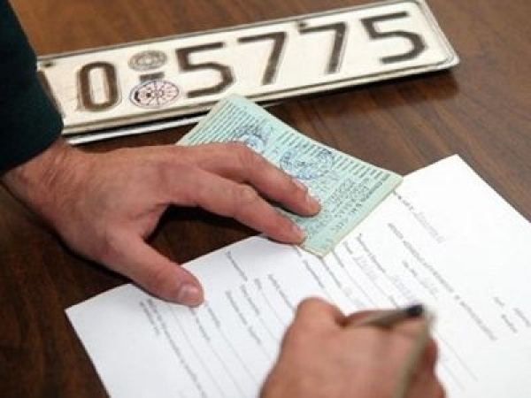 Επιστροφή πινακίδων και αδειών οδήγησης και κυκλοφορίας εν όψει των Χριστουγέννων και της Πρωτοχρονιάς