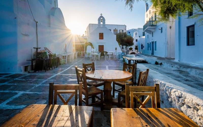 ΔΥΠΑ: Αιτήσεις ρεκόρ για τον κοινωνικό τουρισμό (βίντεο)