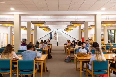 Το Deree επισκέπτεται την Καλαμάτα!