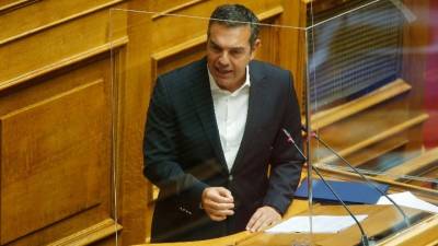 Τσίπρας: Δεν είστε τιμητής είστε υπόλογος για θεσμικό παράπτωμα