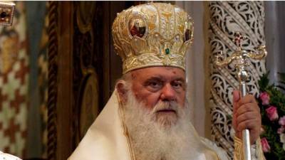 Ο Αρχιεπίσκοπος Ιερώνυμος τιμά τον Πέτρο Θέμελη