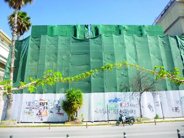 Ξεπερνιούνται τα εμπόδια για το ξενοδοχείο &quot;Αμέρικα&quot;