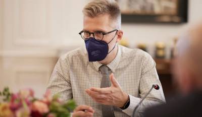 Σκέρτσος: Αυξημένη η νέα επιδότηση στους πιο ευάλωτους - Γιατί δεν μπορεί να γίνει μείωση του φόρου καυσίμων