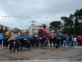 Βράχηκε ο Καρνάβαλος στη Μεσσήνη 