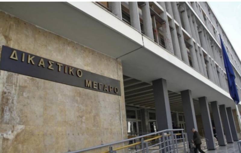 Θεσσαλονίκη: Στον ανακριτή οι έξι συλληφθέντες για την υπόθεση χρηματισμού στην Ιατροδικαστική Υπηρεσία