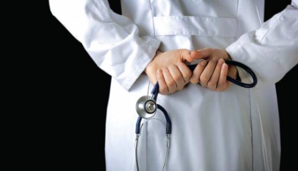 4 νέοι γιατροί στο Νοσοκομείο Καλαμάτας