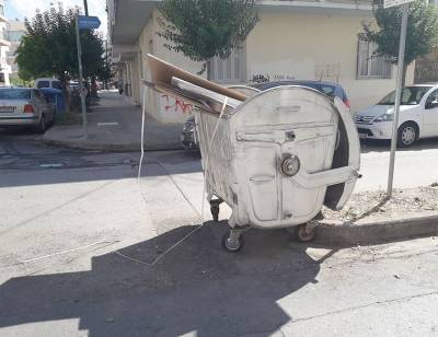 Ανακυκλώσιμα στα σκουπίδια