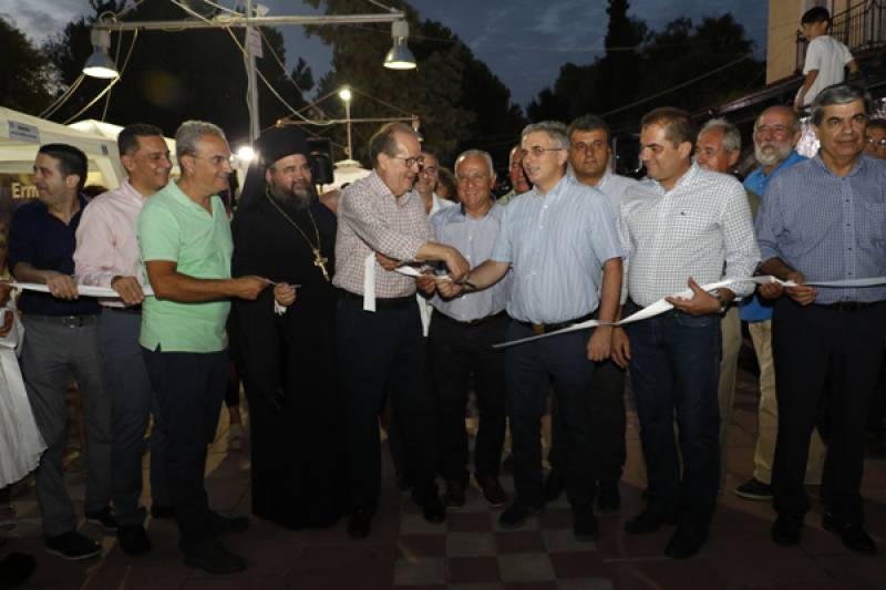 Εγκαινιάστηκε η έκθεση “Αρτος - Οινος - Ελαιον” (βίντεο)