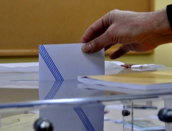 Τα χρίσματα για την Πελοπόννησο: Με Δέδε ο ΣΥΡΙΖΑ και με Νίκα η Ν.Δ.